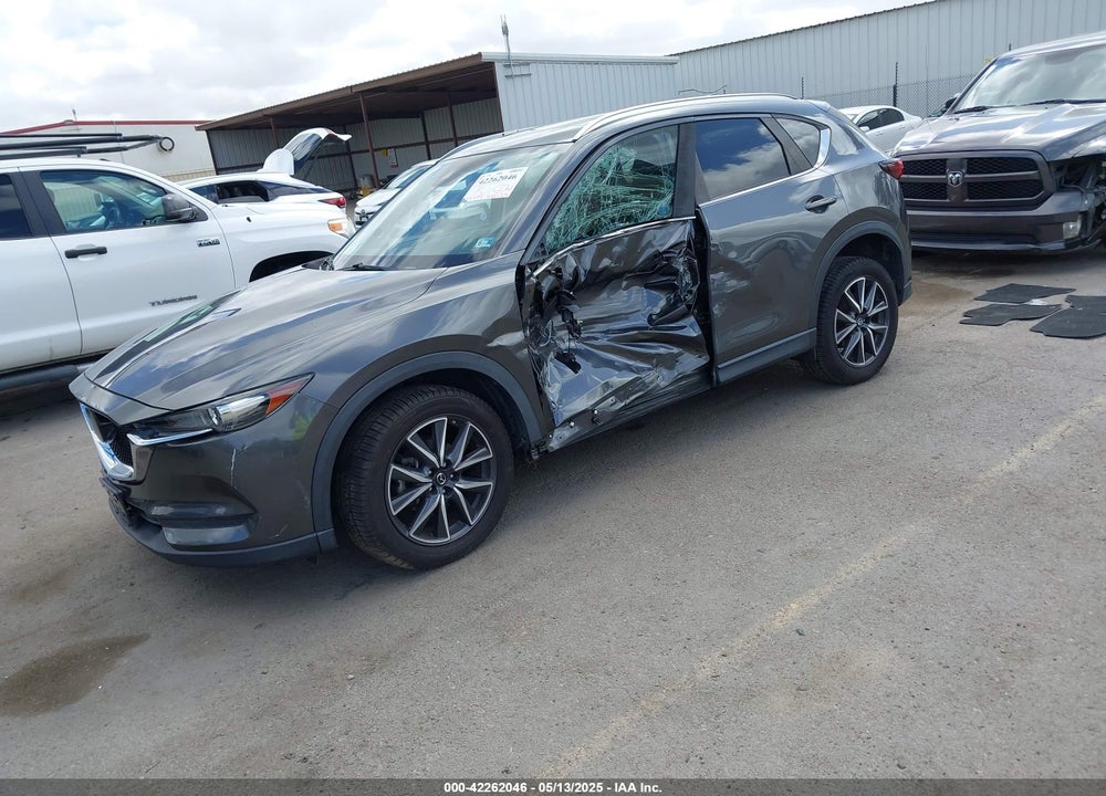 2018 MAZDA CX-5 TOURING VIN: JM3KFACM4J0380044