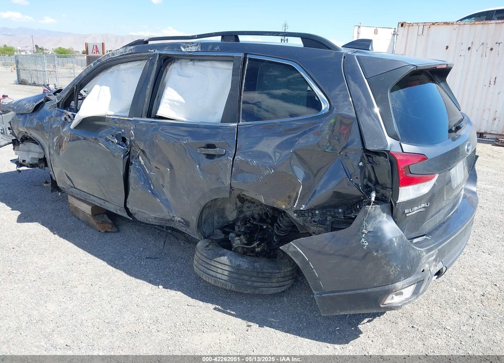2021 SUBARU FORESTER VIN: JF2SKAUC9MH541313