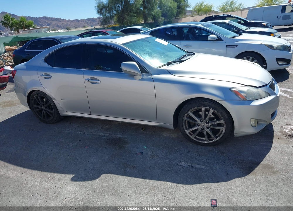 2008 LEXUS IS250 VIN: JTHBK262482074995
