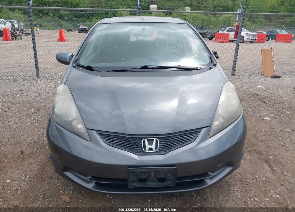 2013 HONDA FIT VIN: JHMGE8H3XDC026329