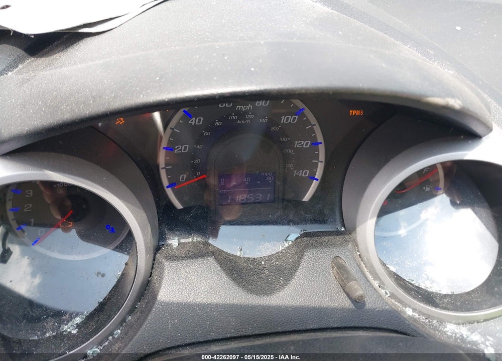 2013 HONDA FIT VIN: JHMGE8H3XDC026329