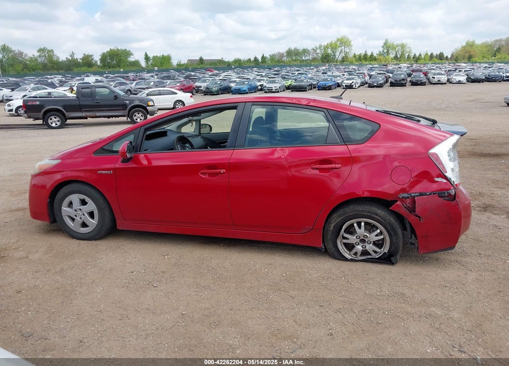 2011 TOYOTA PRIUS THREE VIN: JTDKN3DU9B5334364