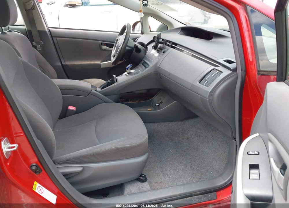 2011 TOYOTA PRIUS THREE VIN: JTDKN3DU9B5334364