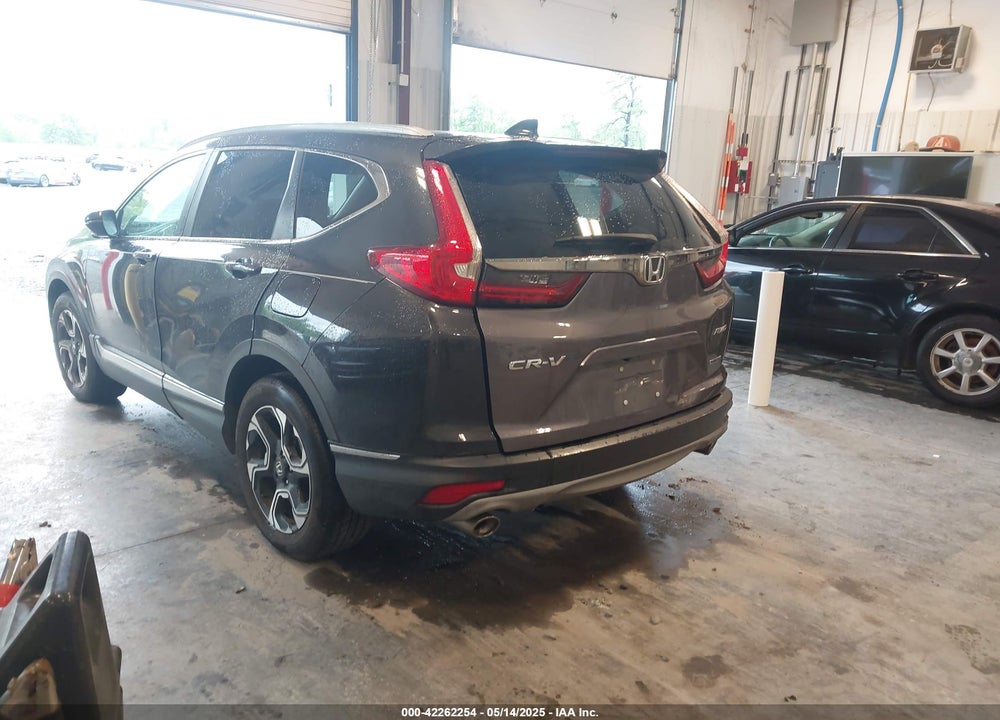 2019 HONDA CR-V VIN: 2HKRW2H96KH659193
