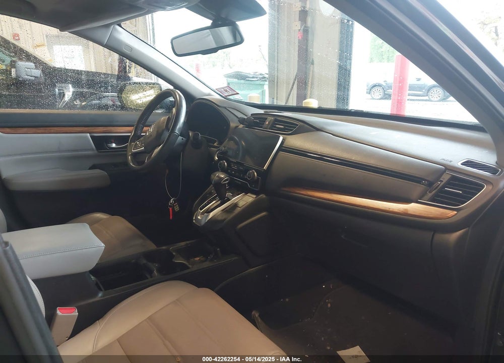 2019 HONDA CR-V VIN: 2HKRW2H96KH659193