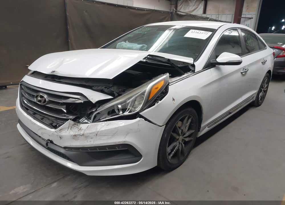 2015 HYUNDAI SONATA VIN: 5NPE34AB6FH088018