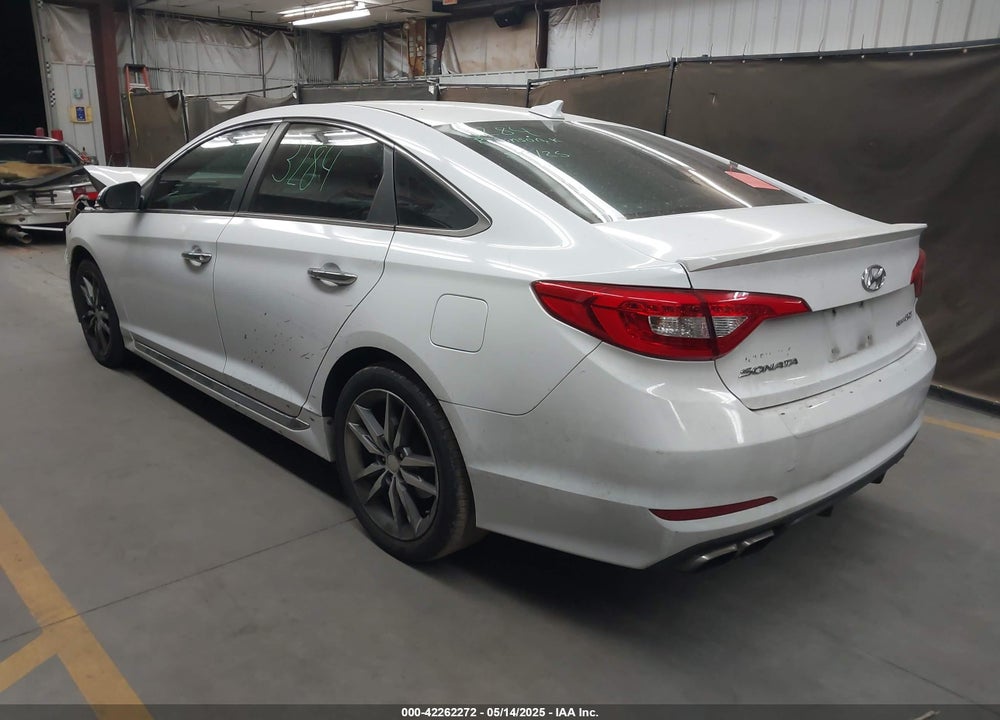 2015 HYUNDAI SONATA VIN: 5NPE34AB6FH088018