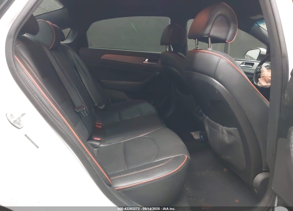 2015 HYUNDAI SONATA VIN: 5NPE34AB6FH088018