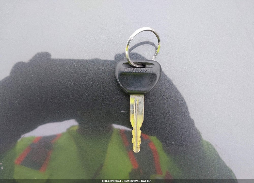 2002 MITSUBISHI LANCER ES VIN: JA3AJ26E42U072751