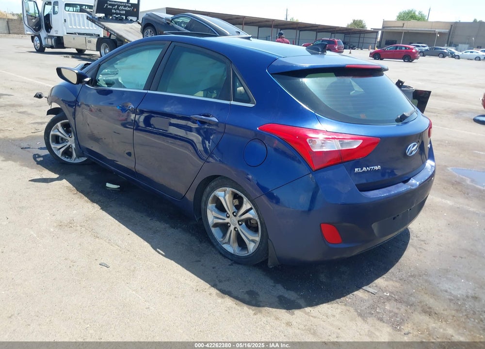 2013 HYUNDAI ELANTRA GT VIN: KMHD35LE5DU022227