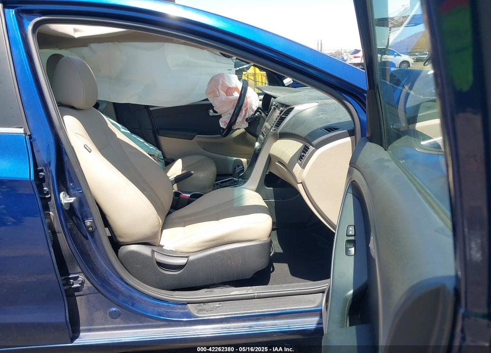 2013 HYUNDAI ELANTRA GT VIN: KMHD35LE5DU022227