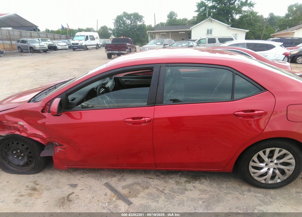 2019 TOYOTA COROLLA LE VIN: 2T1BURHE0KC212830