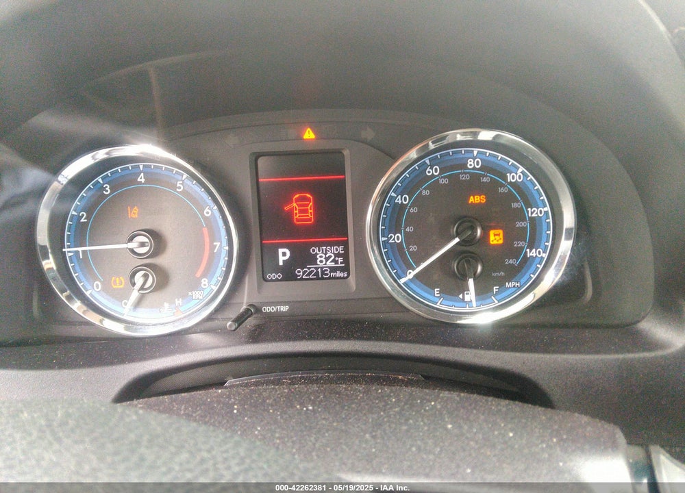 2019 TOYOTA COROLLA LE VIN: 2T1BURHE0KC212830