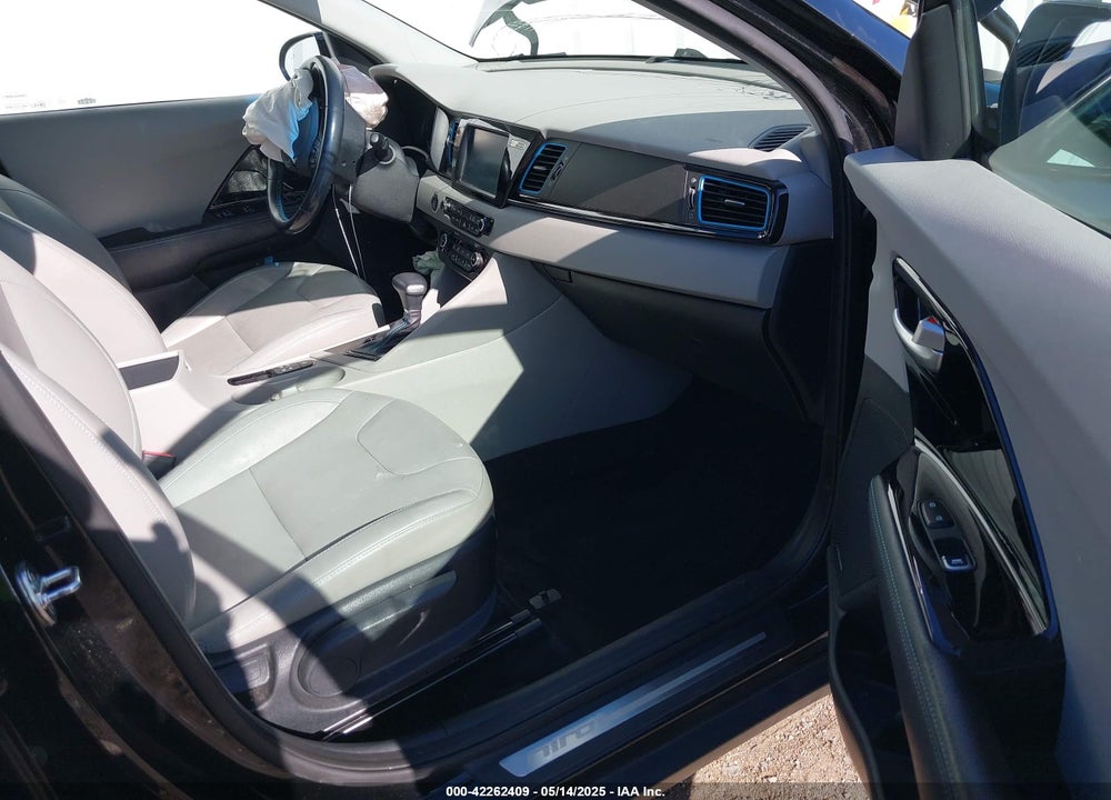 2018 KIA NIRO VIN: KNDCE3LC2J5138648