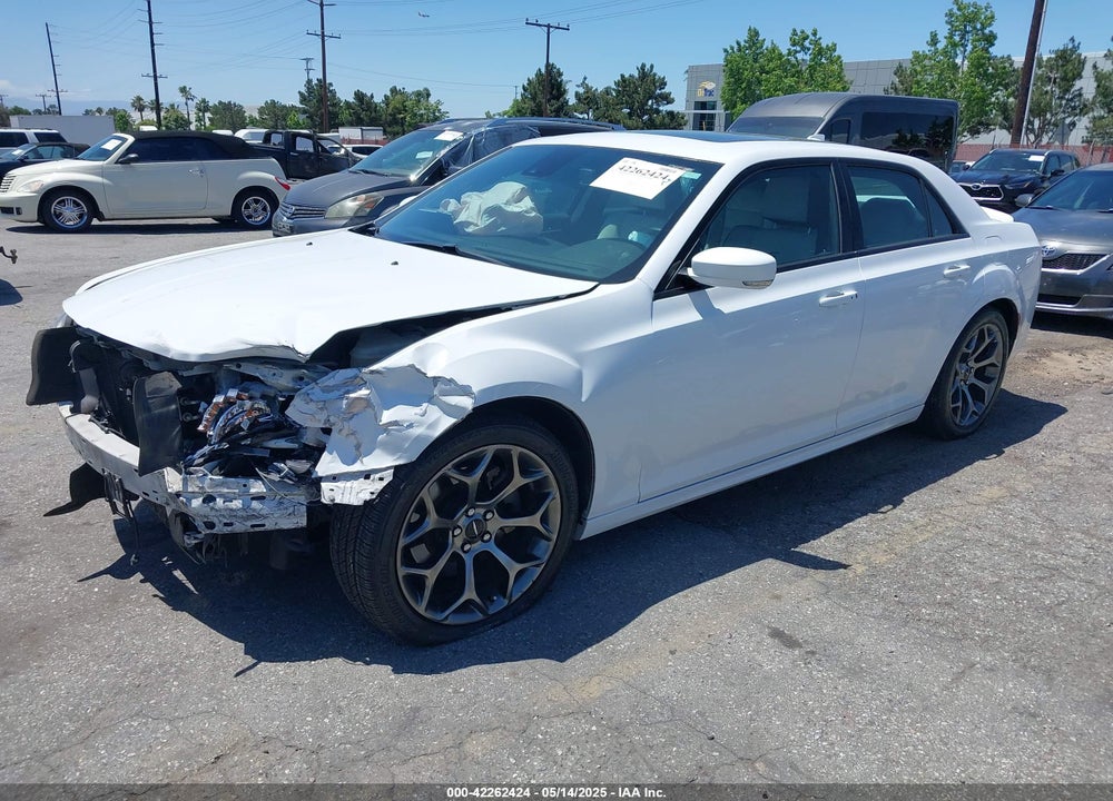 2018 CHRYSLER 300 VIN: 2C3CCABTXJH144349