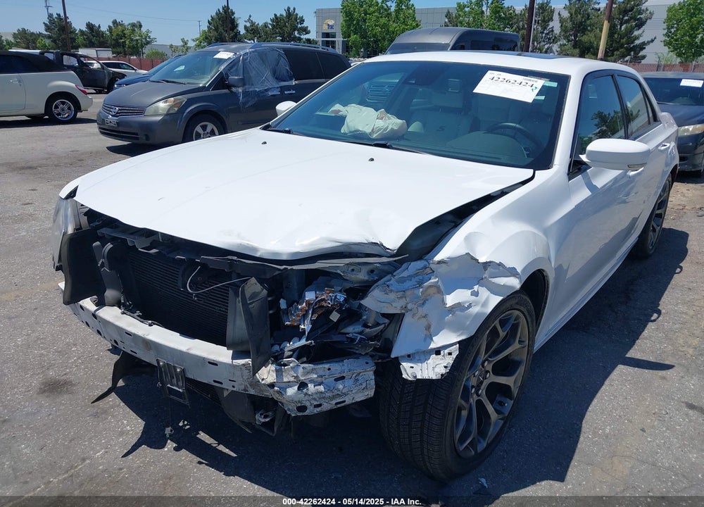 2018 CHRYSLER 300 VIN: 2C3CCABTXJH144349