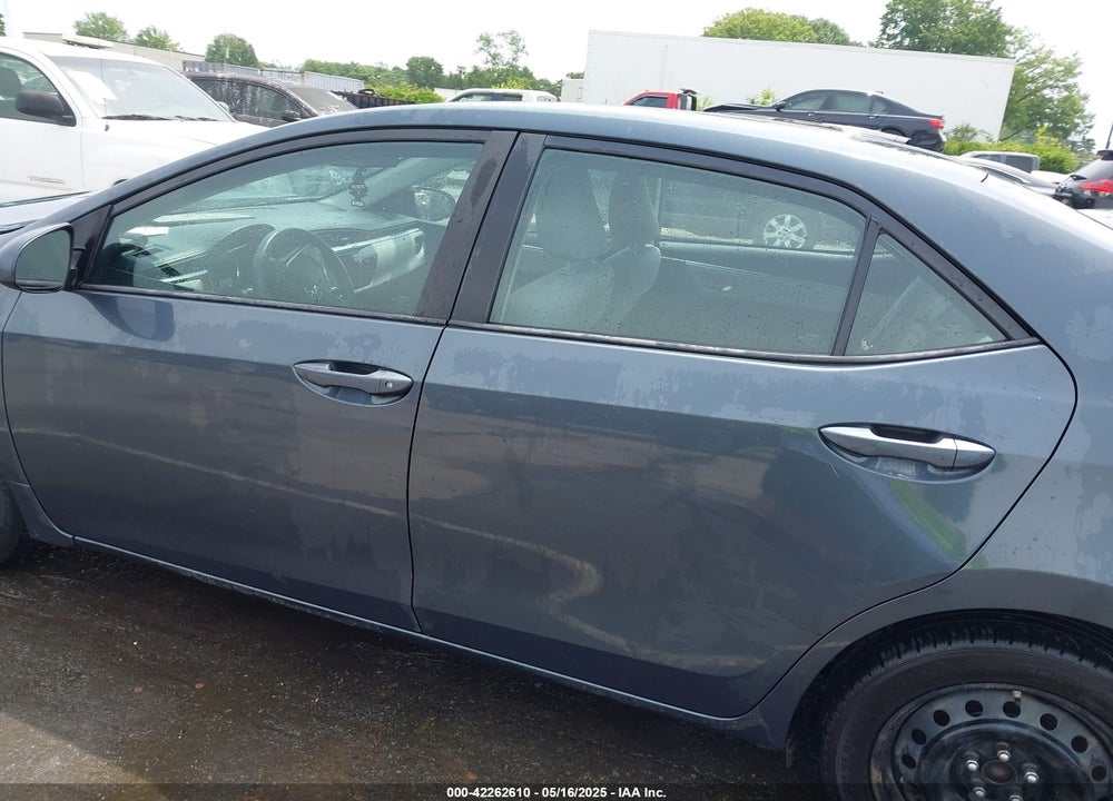 2015 TOYOTA COROLLA VIN: 2T1BURHE2FC305578