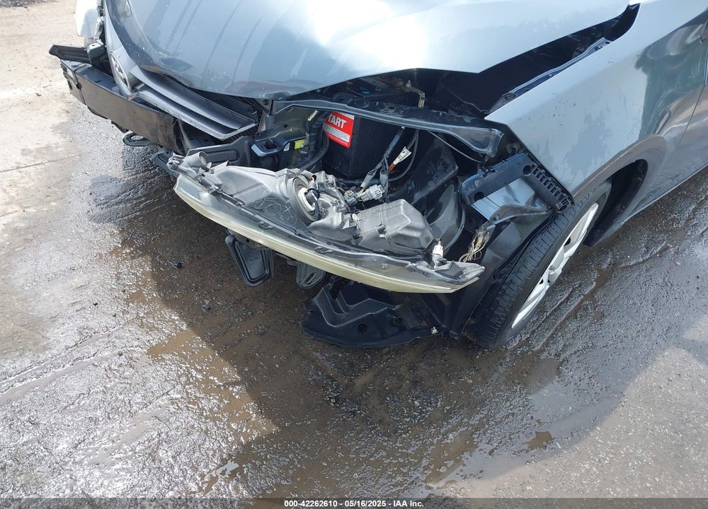 2015 TOYOTA COROLLA VIN: 2T1BURHE2FC305578