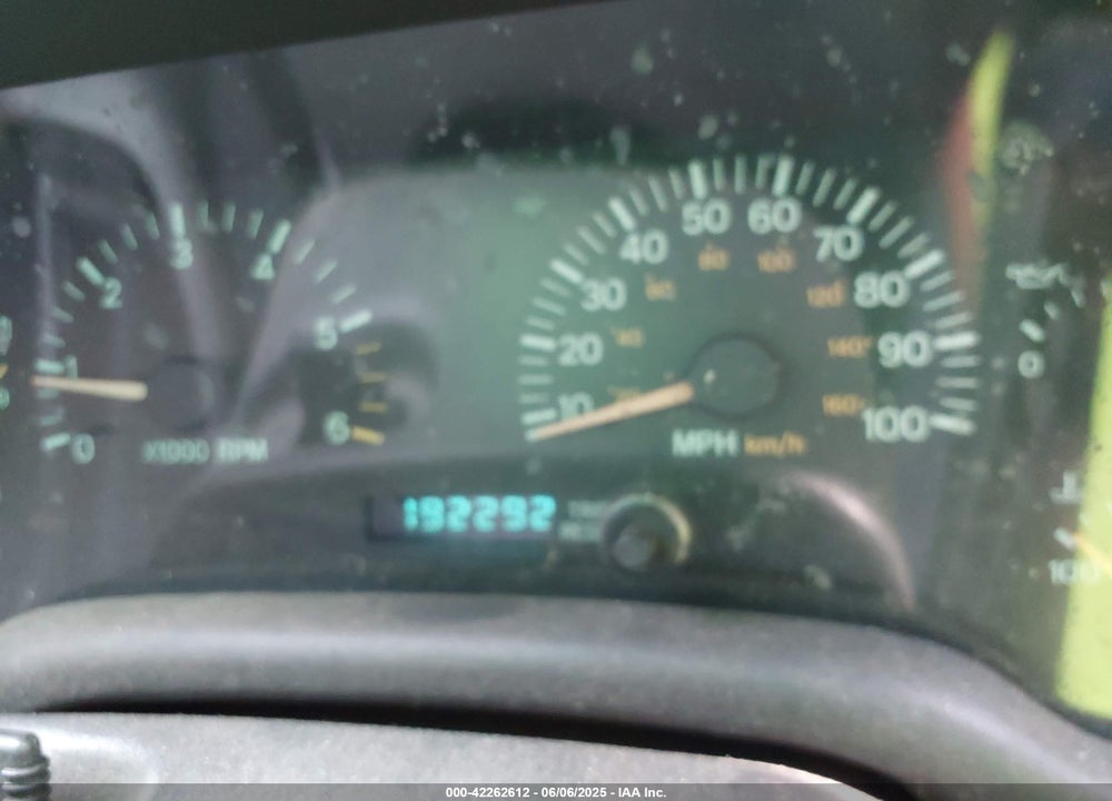 2000 JEEP CHEROKEE SPORT VIN: 1J4FF48S5YL182045