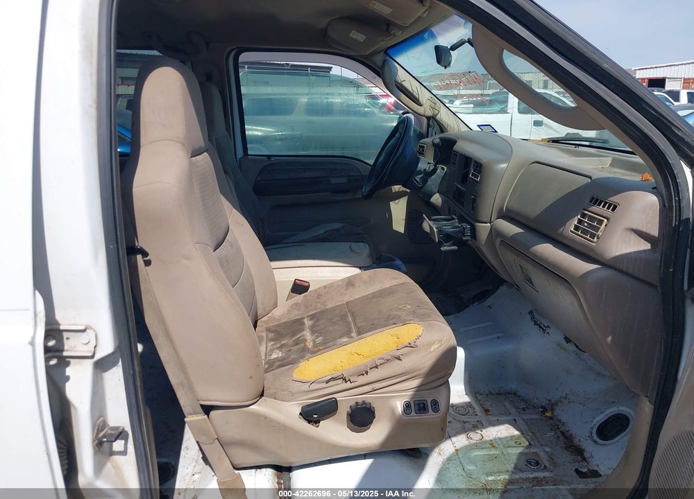 2004 FORD F-350 LARIAT/XL/XLT VIN: 1FTWW32P14ED04581