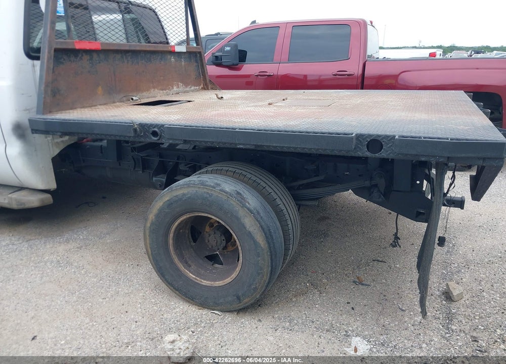 2004 FORD F-350 LARIAT/XL/XLT VIN: 1FTWW32P14ED04581