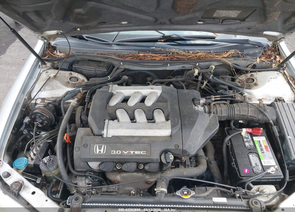 2002 HONDA ACCORD 3.0 EX VIN: 1HGCG165X2A077751