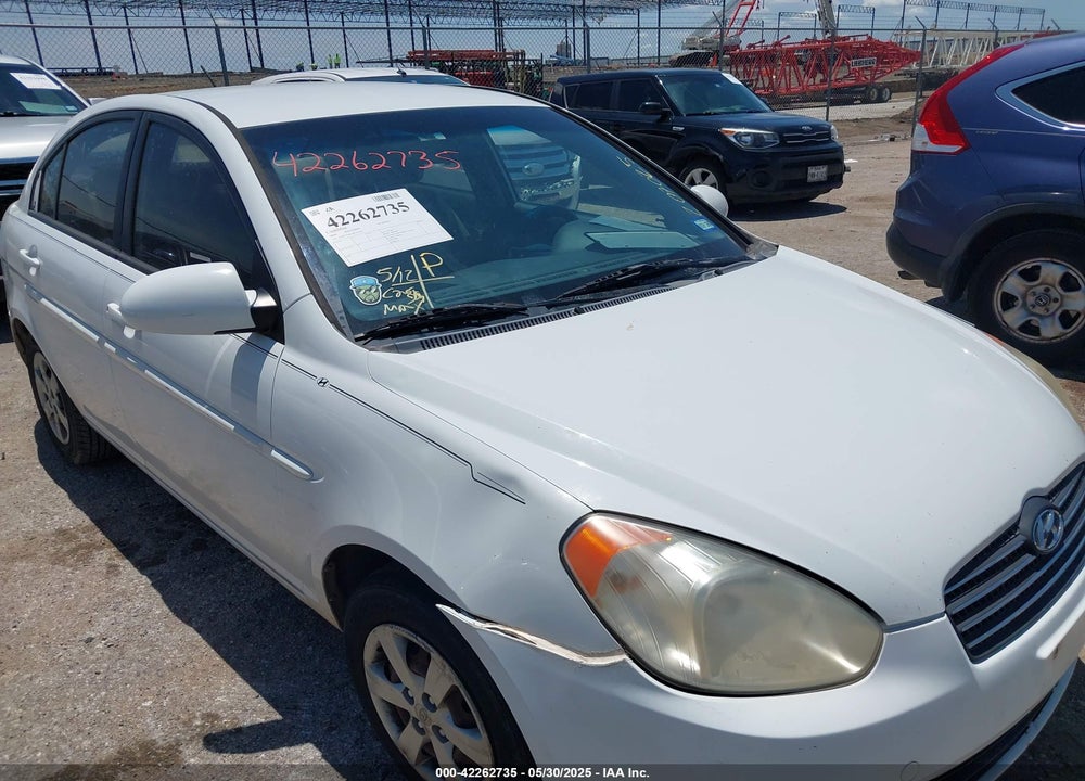 2008 HYUNDAI ACCENT VIN: KMHCN46C98U207025