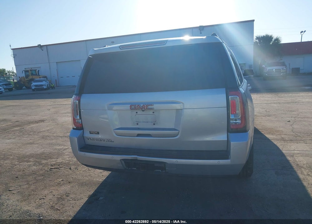 2017 GMC YUKON XL SLT VIN: 1GKS2GKC1HR115740