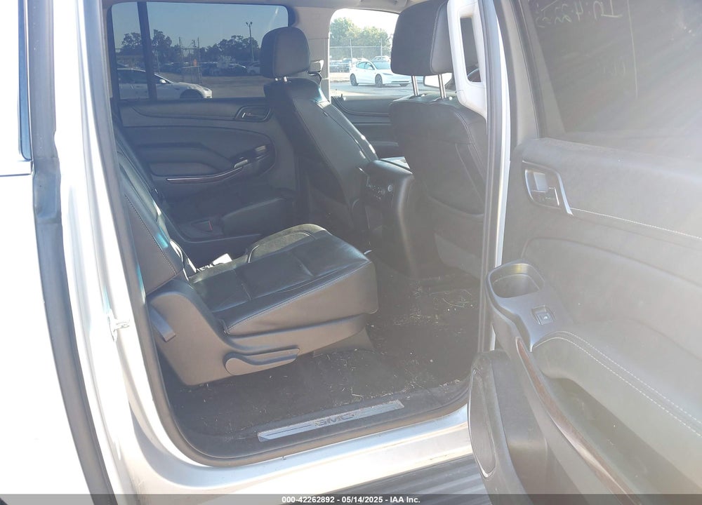 2017 GMC YUKON XL SLT VIN: 1GKS2GKC1HR115740