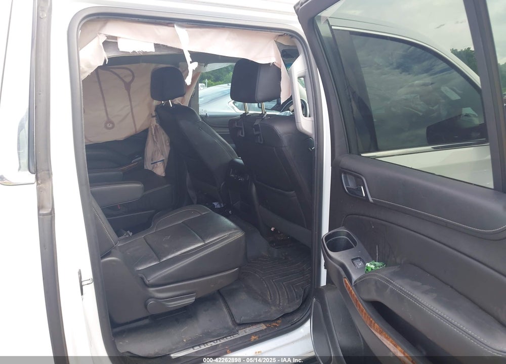 2017 CHEVROLET SUBURBAN VIN: 1GNSCJKCXHR204770