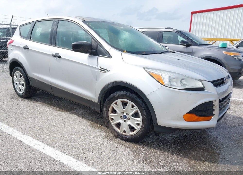 2014 FORD ESCAPE S VIN: 1FMCU0F70EUD24647