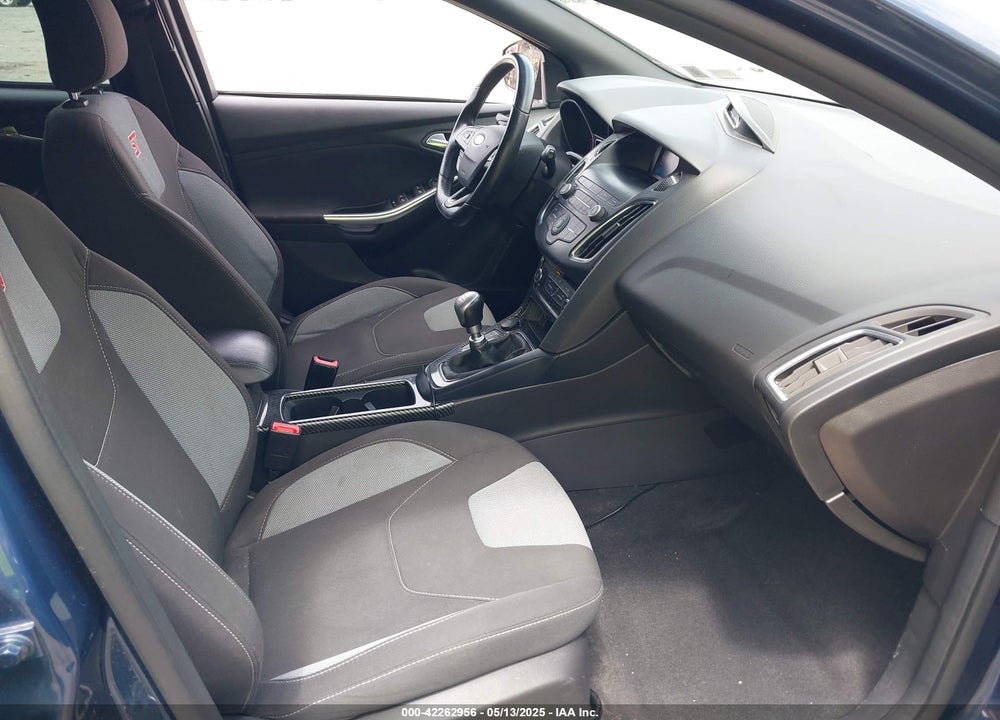 2018 FORD FOCUS ST VIN: 1FADP3L93JL306883