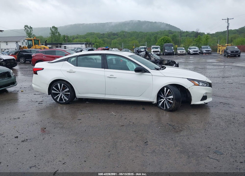 2021 NISSAN ALTIMA VIN: 1N4BL4CW2MN353748