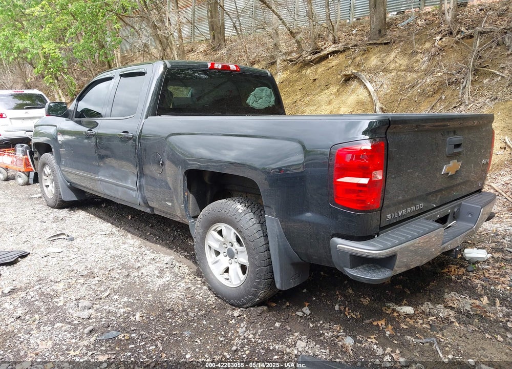 2016 CHEVROLET SILVERADO 1500 LT VIN: 1GCVKREC6GZ423307