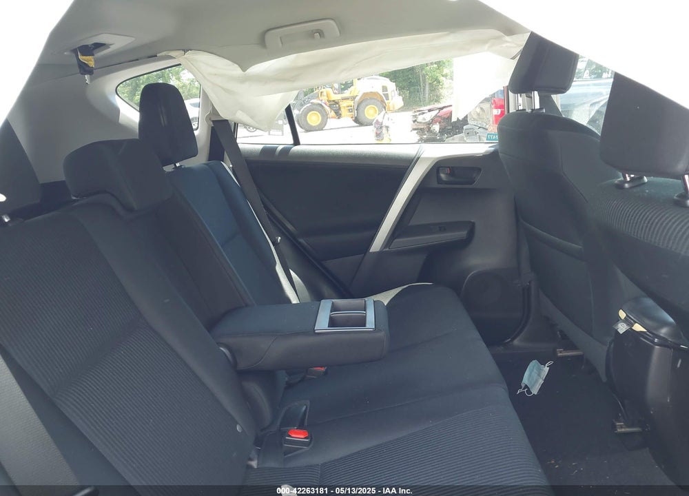 2016 TOYOTA RAV4 VIN: 2T3ZFREV2GW308517