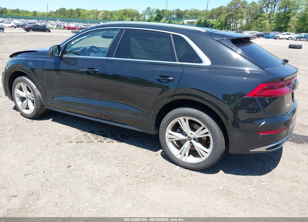 2022 AUDI Q8 VIN: WA1AVBF13ND024823