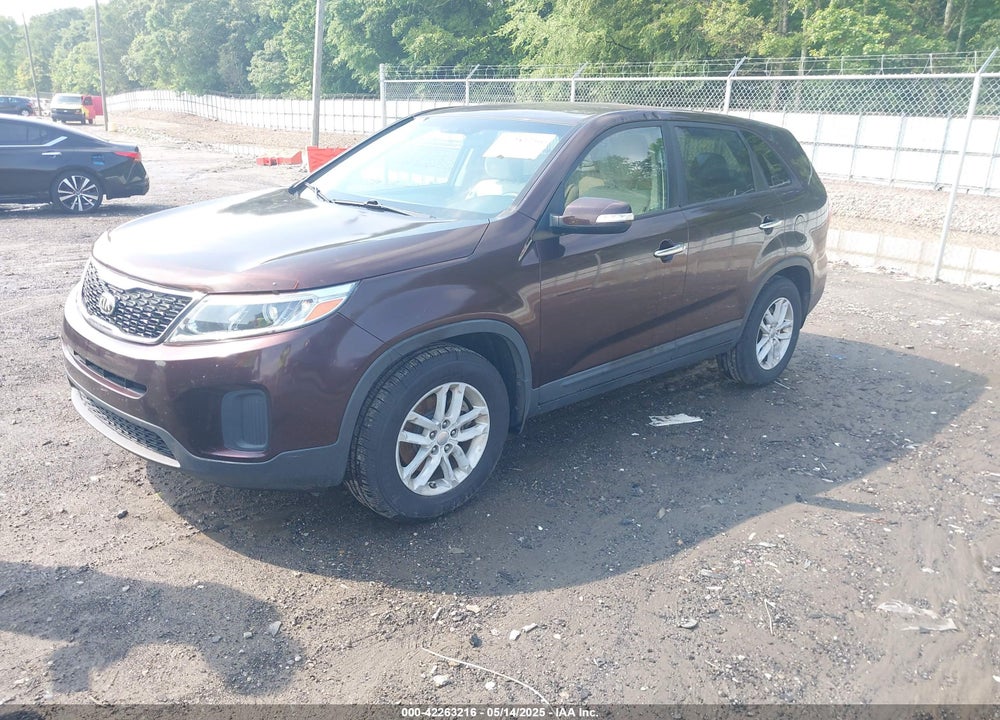 2014 KIA SORENTO VIN: 5XYKT3A67EG444921