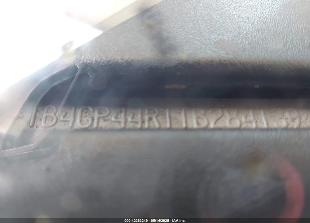 1996 DODGE GRAND CARAVAN SE VIN: 1B4GP44R1TB284139