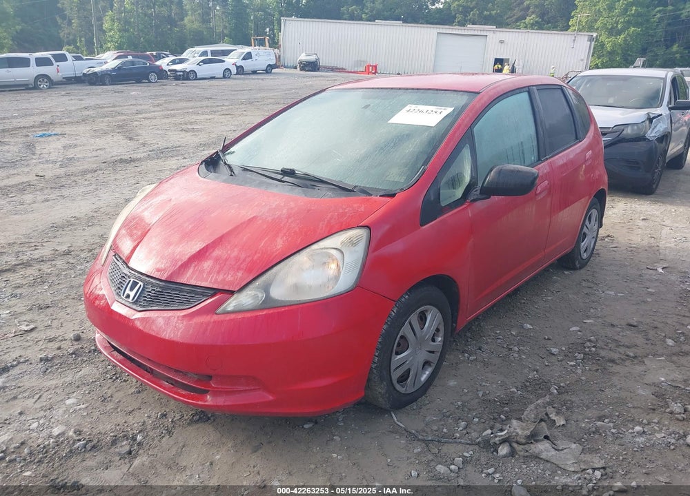 2011 HONDA FIT VIN: JHMGE8H30BC011383