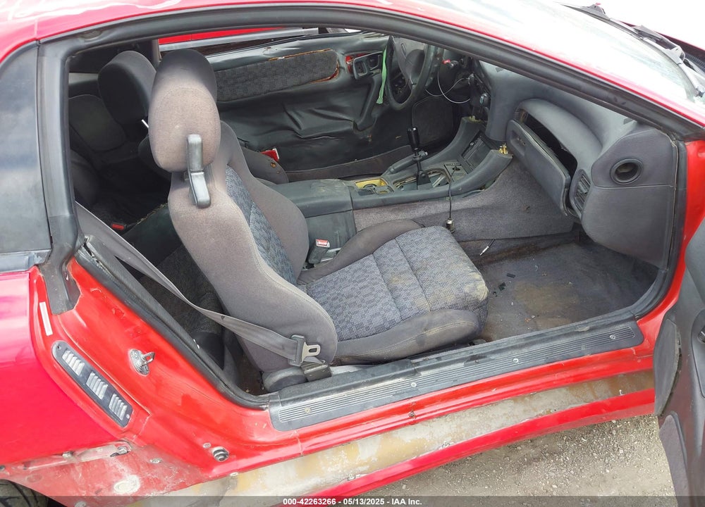 1993 MITSUBISHI 3000 GT VIN: JA3BM54J7PY028823