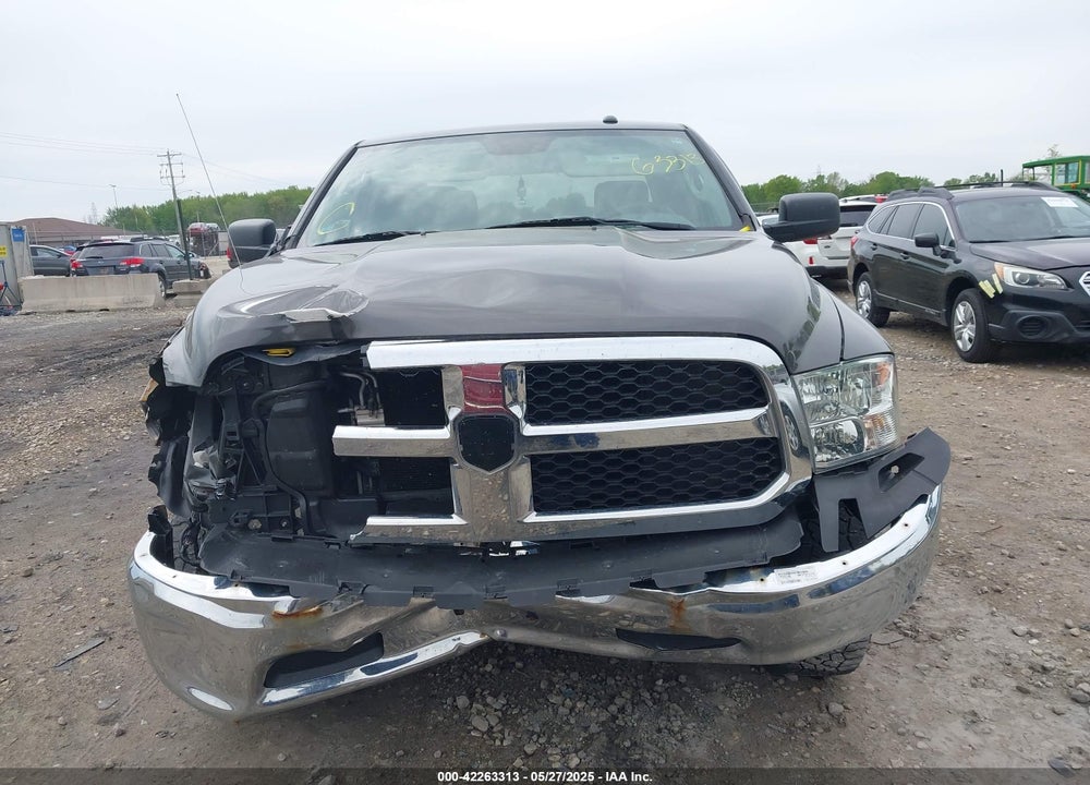 2017 RAM 1500 VIN: 3C6RR7KT2HG769501