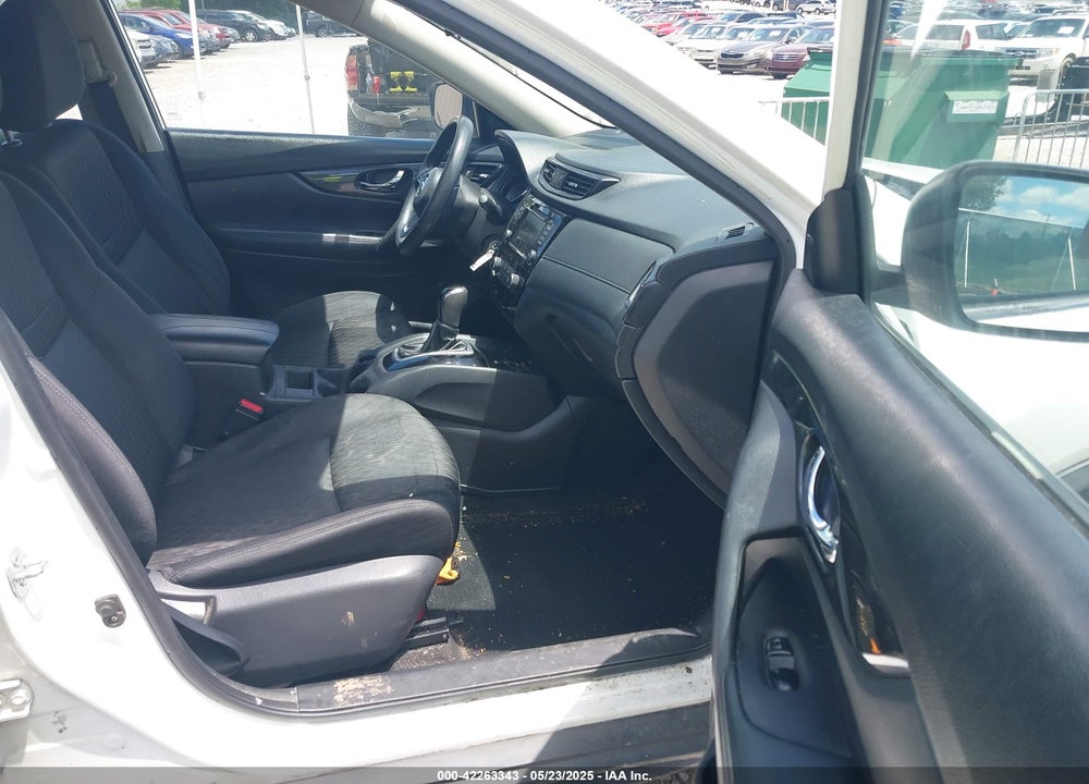 2018 NISSAN ROGUE S VIN: KNMAT2MV7JP571877