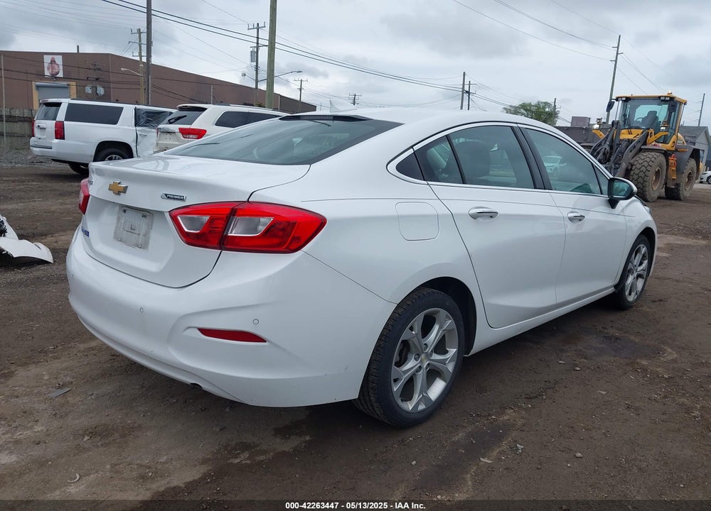 2018 CHEVROLET CRUZE VIN: 1G1BF5SM4J7106098