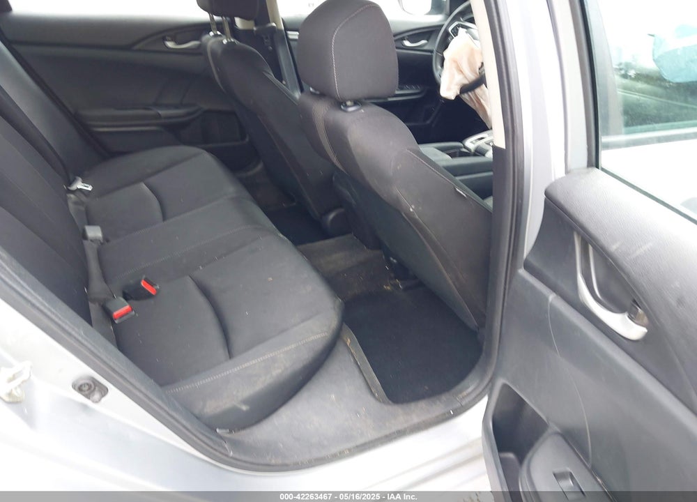 2019 HONDA CIVIC VIN: 2HGFC2F61KH601880
