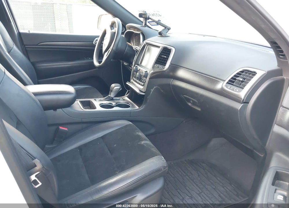 2017 JEEP GRAND CHEROKEE VIN: 1C4RJEAG1HC720656