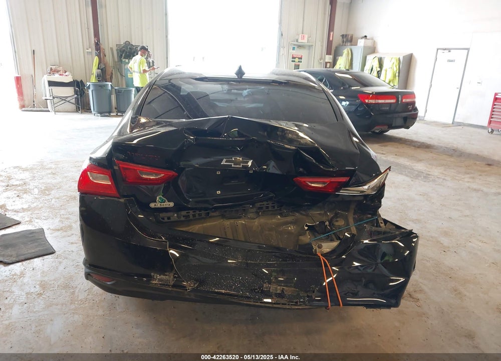 2018 CHEVROLET MALIBU VIN: 1G1ZD5ST8JF289183