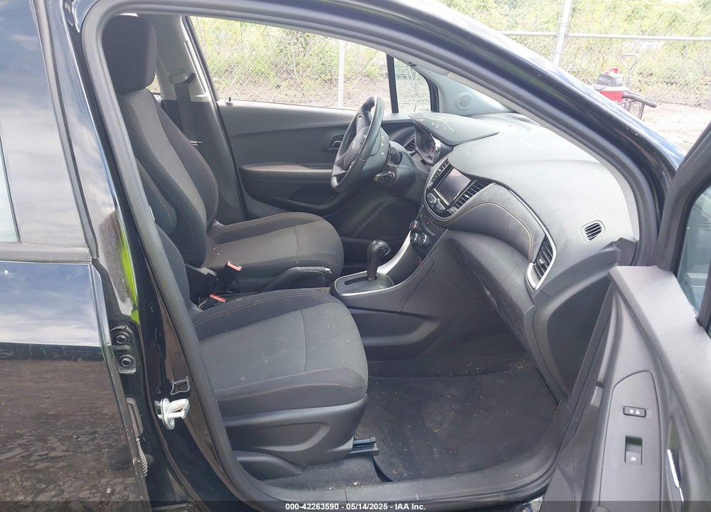 2020 CHEVROLET TRAX FWD LS VIN: 3GNCJKSB3LL128008