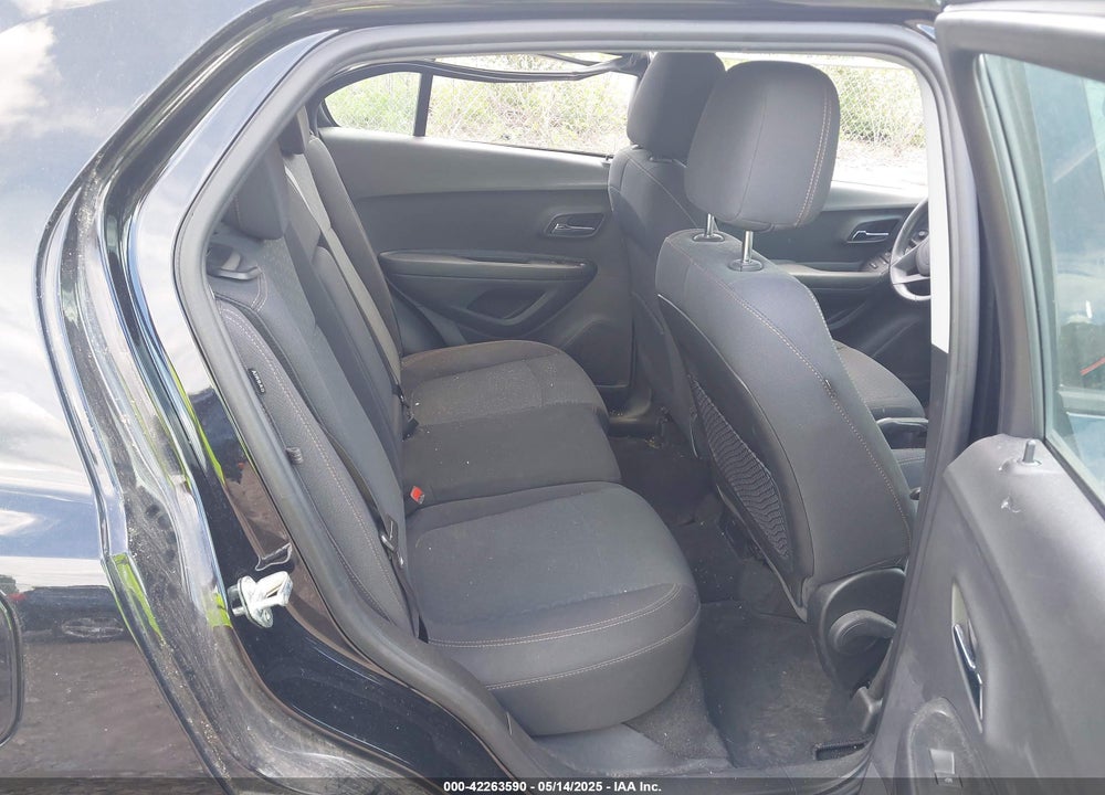 2020 CHEVROLET TRAX FWD LS VIN: 3GNCJKSB3LL128008