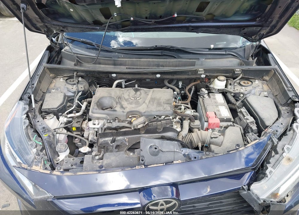 2021 TOYOTA RAV4 XLE VIN: 2T3P1RFV8MW237310