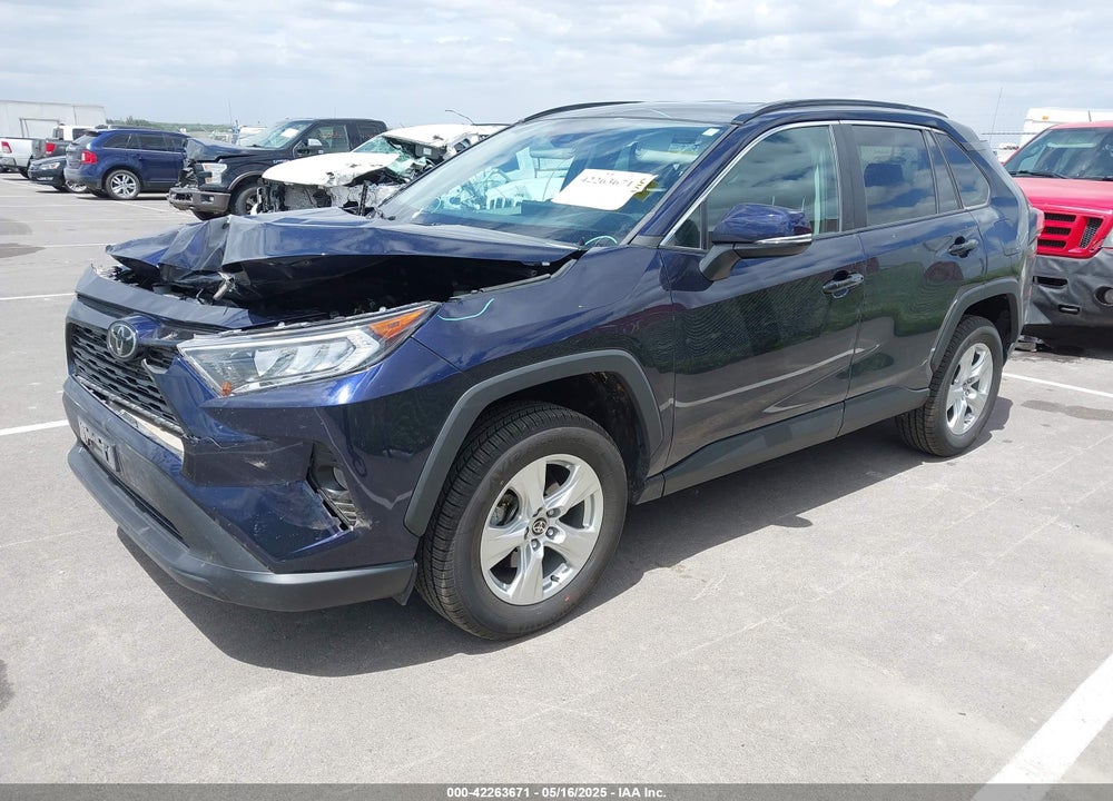 2021 TOYOTA RAV4 XLE VIN: 2T3P1RFV8MW237310